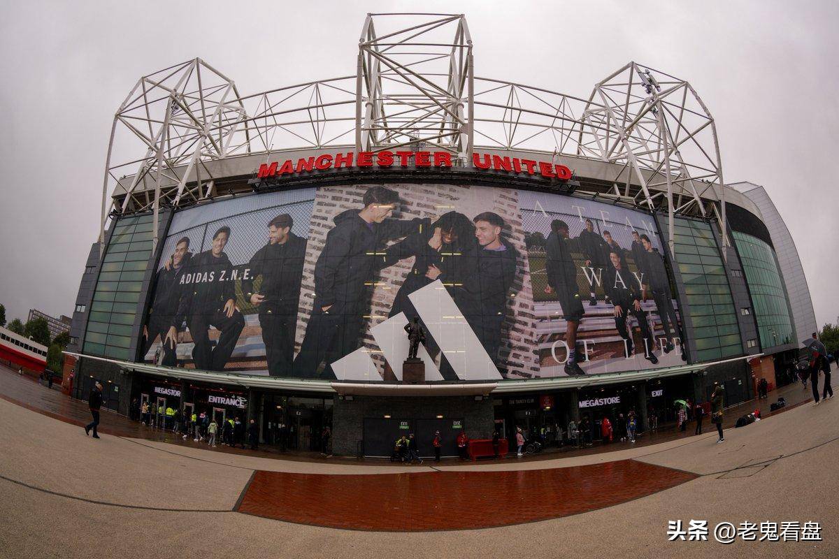 拜仁慕尼黑开赛季十连胜,创德甲非常佳开赛季纪录